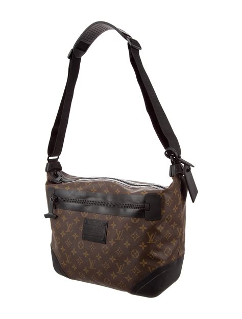 louis vuitton handbags waterproof